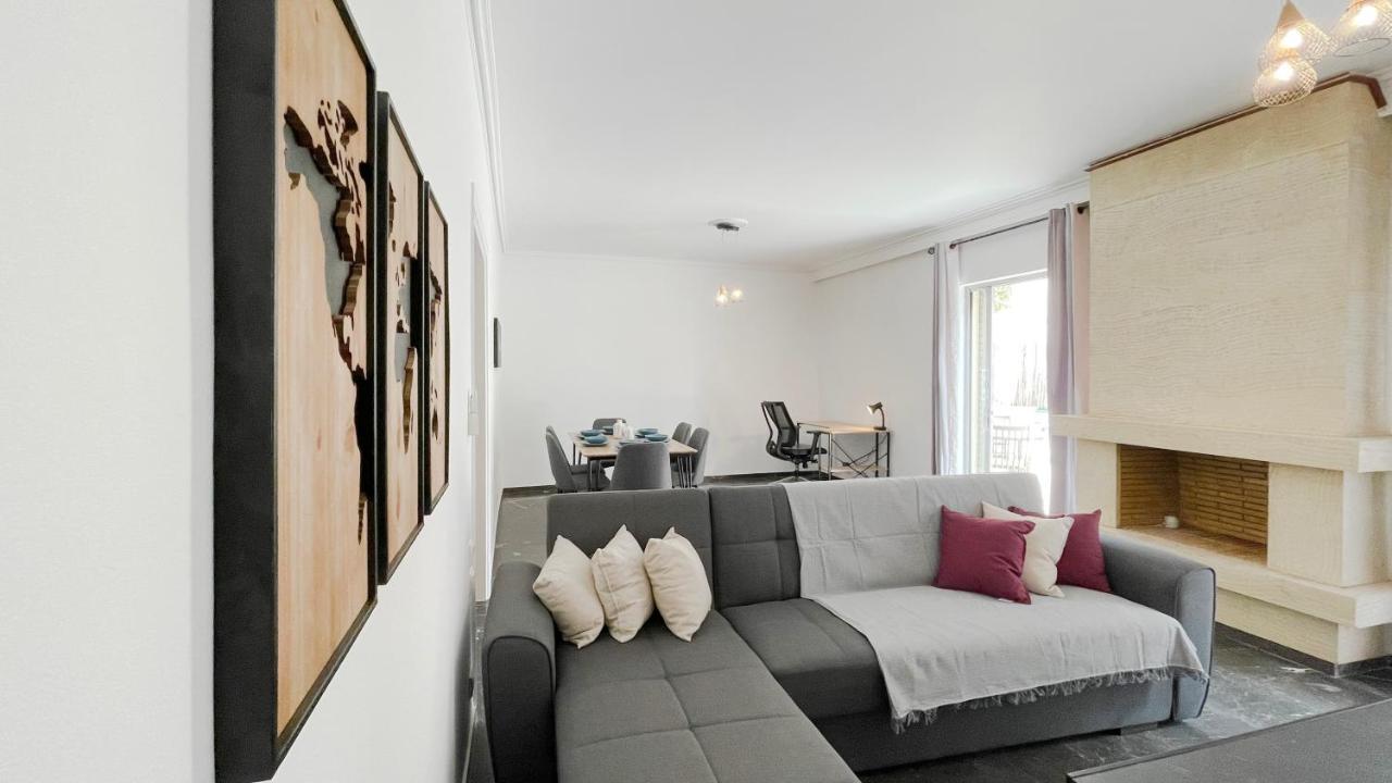 Filis Sunny 80Sqm Apt In Viktoria Apartment Athens Luaran gambar