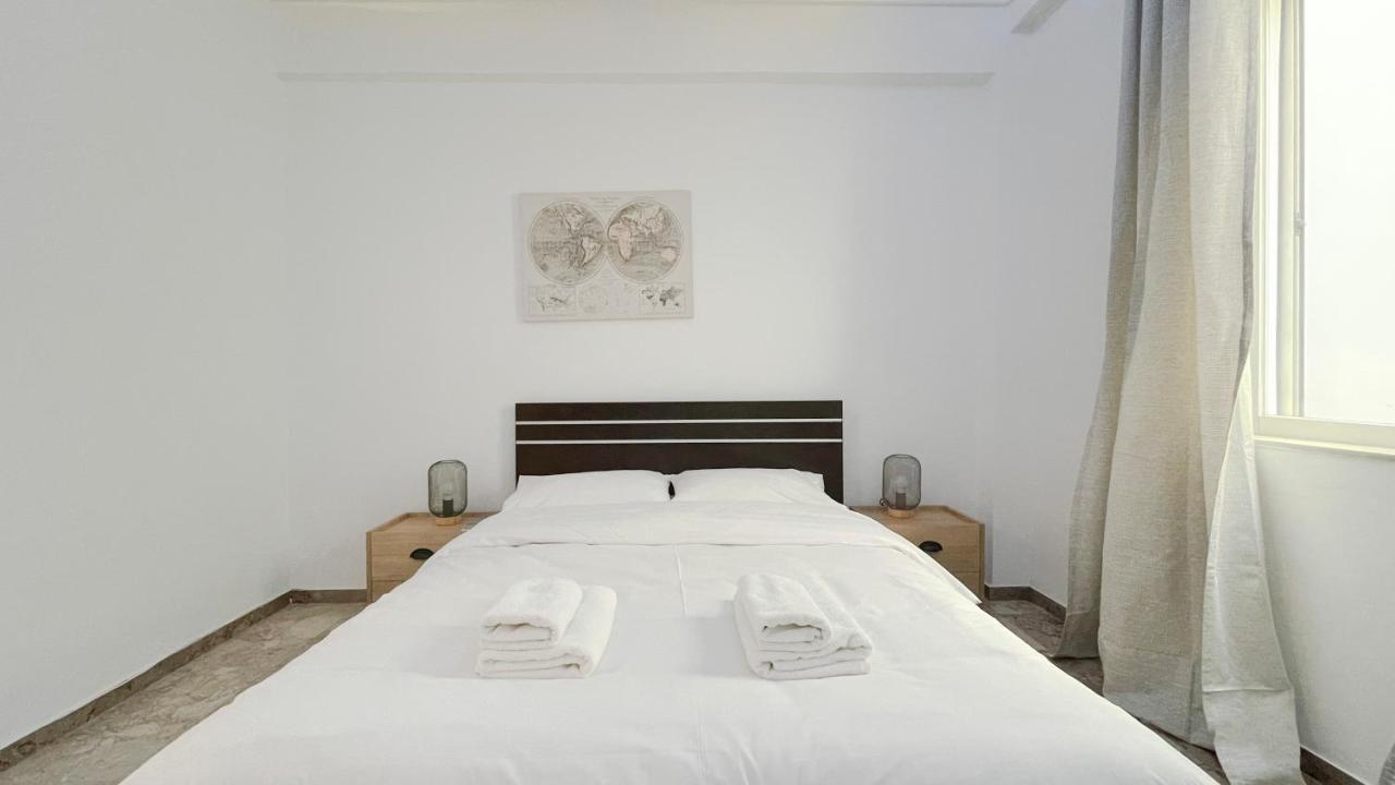 Filis Sunny 80Sqm Apt In Viktoria Apartment Athens Luaran gambar