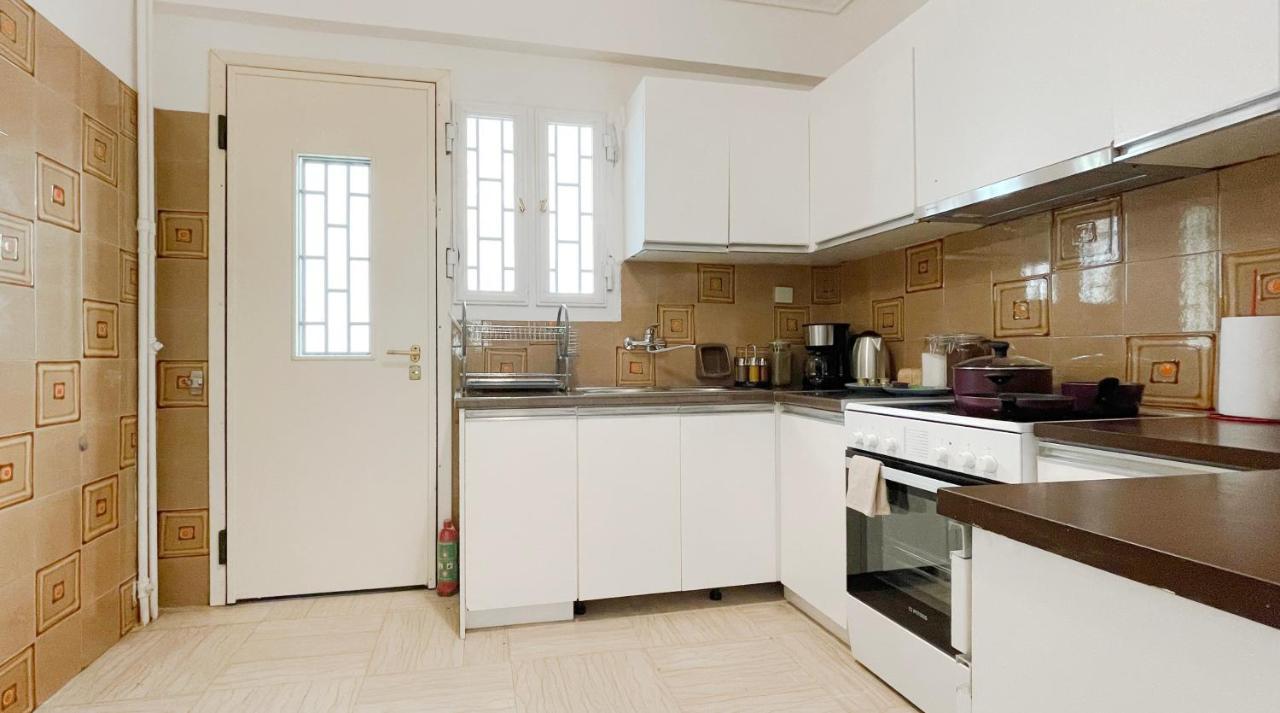 Filis Sunny 80Sqm Apt In Viktoria Apartment Athens Luaran gambar