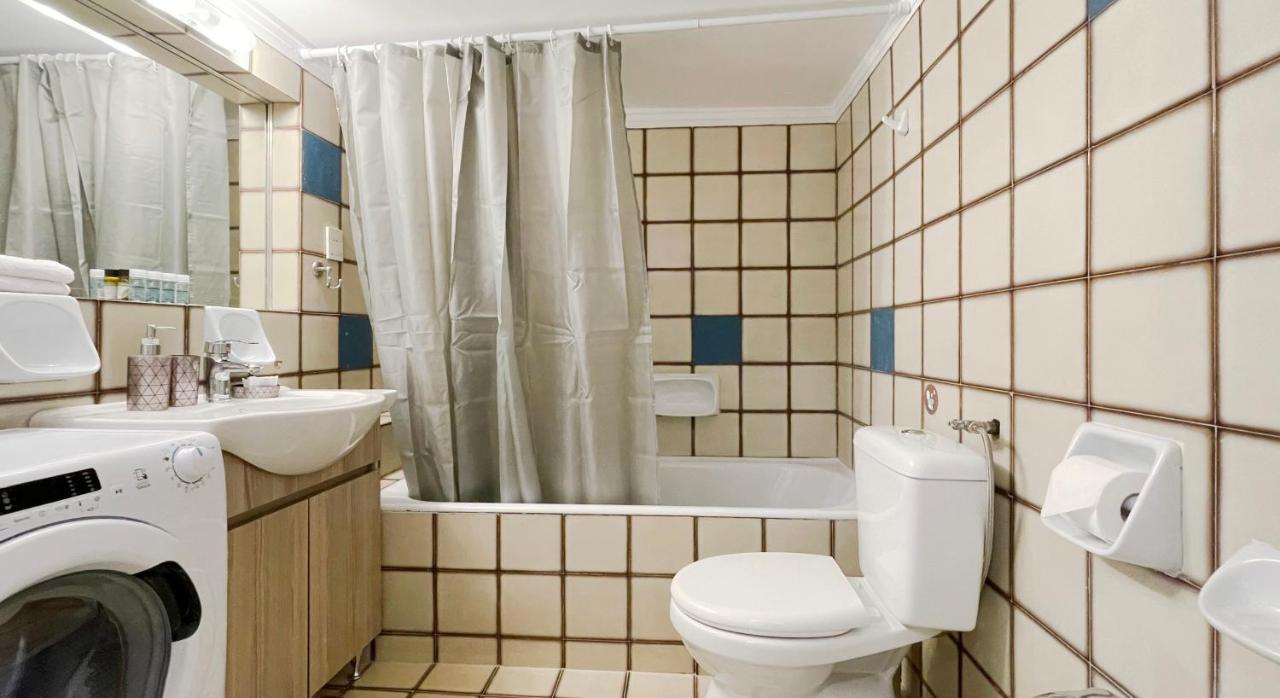 Filis Sunny 80Sqm Apt In Viktoria Apartment Athens Luaran gambar